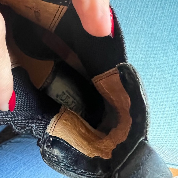 Born Black Leather Chelsea Boots size 7 - Picture 3 of 4
